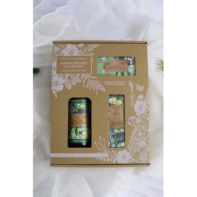 Sada mýdla, krému na ruce a mycího gelu The English Soap Company Lily Of The Valley 3-pack